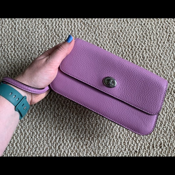 Coach pebbled purple clutch wristlet - Picture 5 of 5